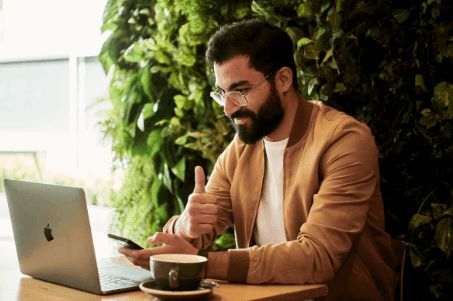 How to Turn Your Side Hustle into a Full-Time Business