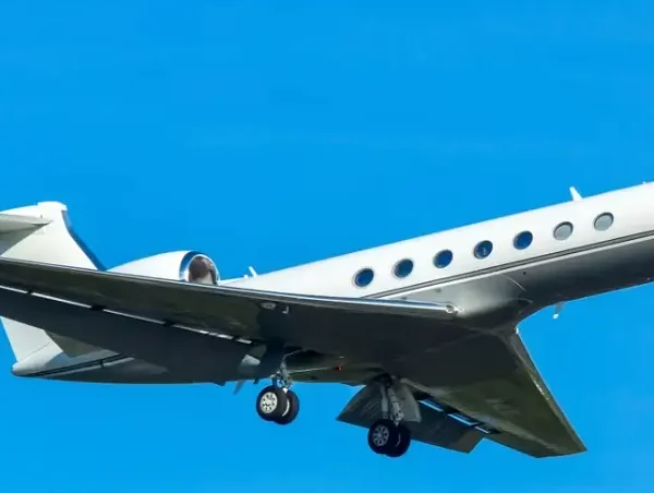 Can You Claim Compensation for a Cancelled Flight Booked Through a Travel Agency?