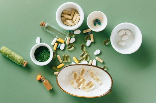 Navigating the World of Health Supplements Thoughtfully